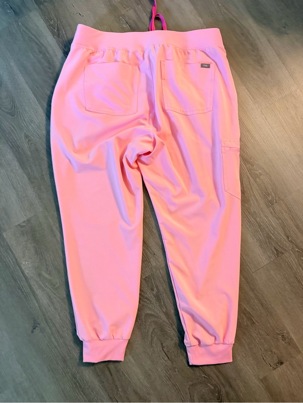 Figs Women’s Fight Club Pink Scrub Top and Jogger Set - Picture 7 of 11